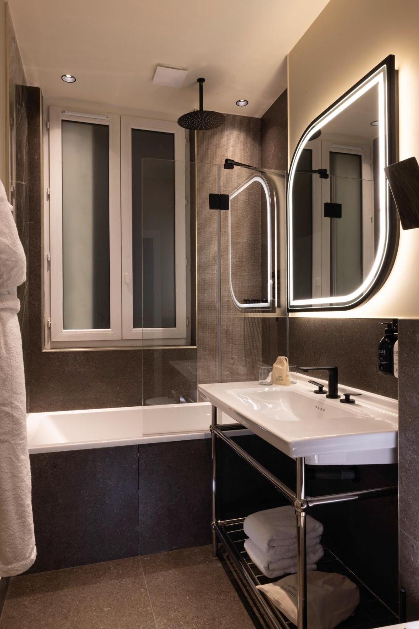 Hotel L'Ormaie & Spa Париж Екстериор снимка