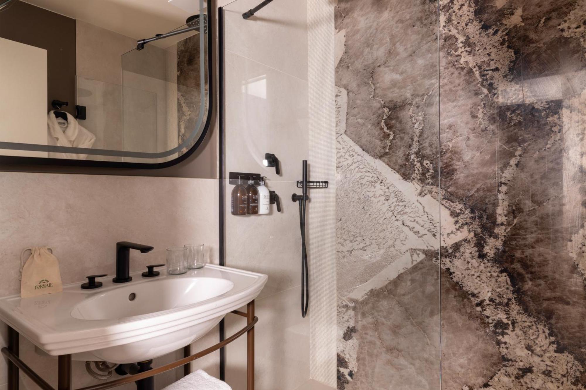 Hotel L'Ormaie & Spa Париж Екстериор снимка
